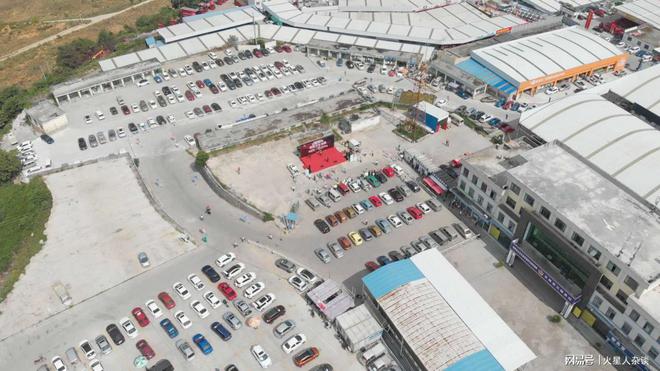 中国最大二手车交易市场：年销29万辆领先重庆八公里、北京花乡(图2)