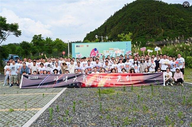 二手车市场迎来新机遇联众优车助力行业实现高质量发展