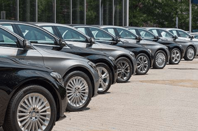 “暴雷车”成香饽饽？95后跨省半价抄底哪吒L 二手车商单车至少赚5000元 售后风险谁来扛？律师这样提醒