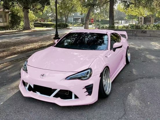 汽车个性化合规与二手车保值热下TPU改色膜成新潮流