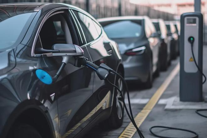 新能源“烂尾车”逆袭二手车市场