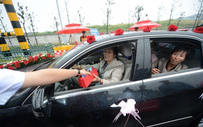 2026年油车新规强制执行！你的爱车还能开多久？快来看看！(图4)