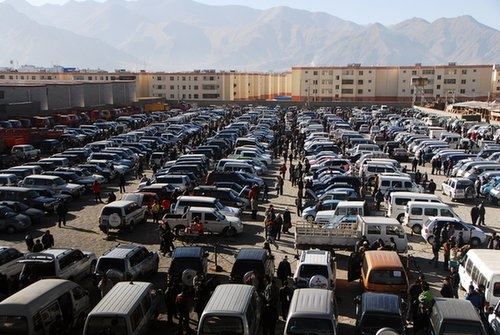 实探2026开年二手车市场：持币观望购销两淡