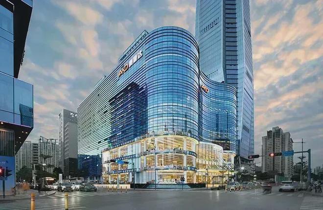 买车格局打开！这5台二手豪车告诉你什么叫“花的少赢得多”(图2)