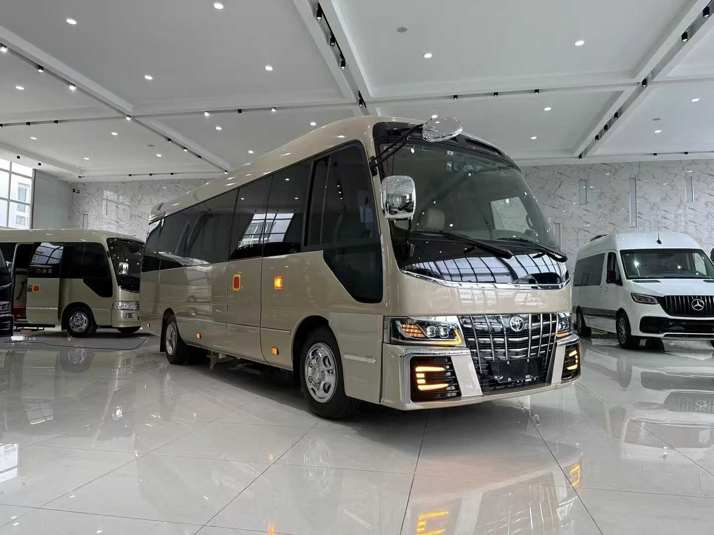 丰田考斯特16座新款商务车报价大全 现车售全国(图1)