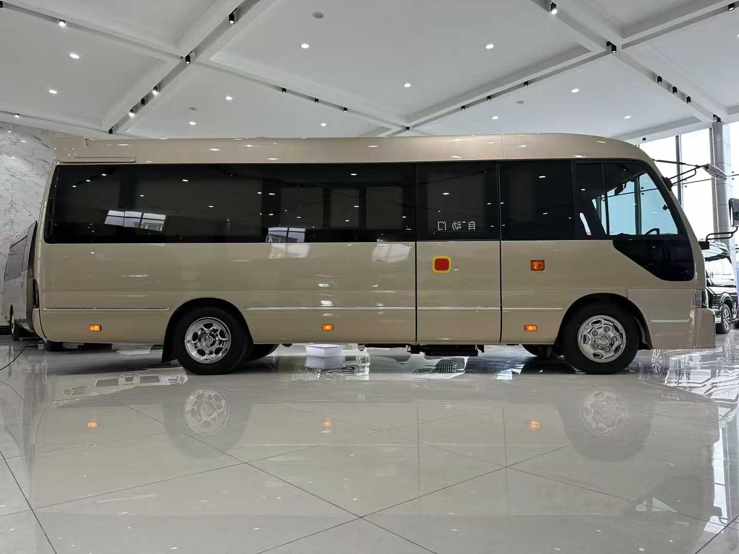 丰田考斯特16座新款商务车报价大全 现车售全国(图4)