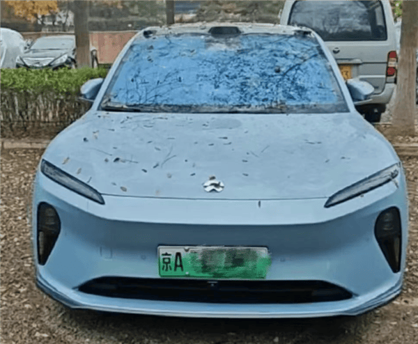 女子花24万捡漏二手车！近两年无法过户 原车主仍可远程监控