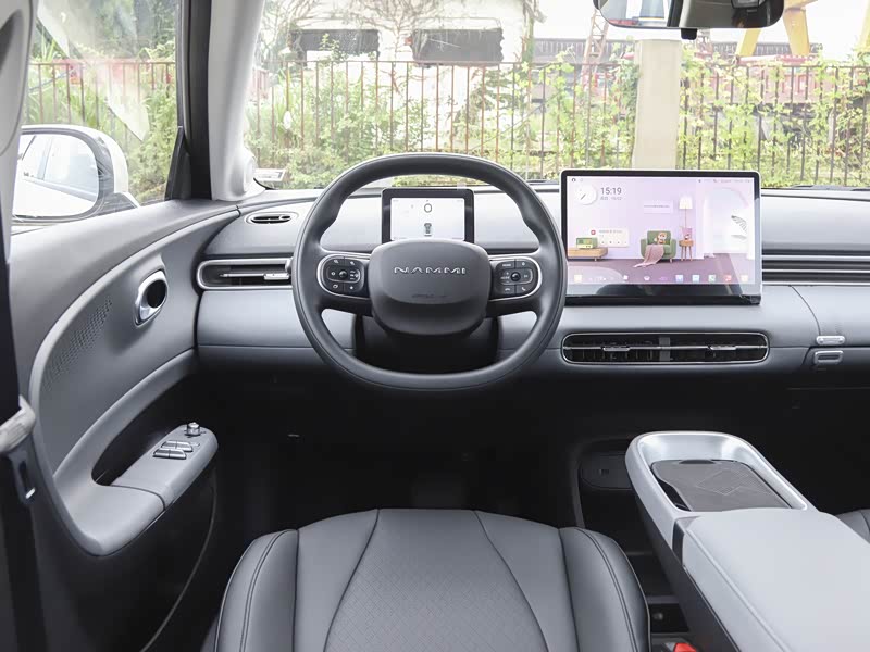 东风纳米01新能源汽车的二手车价格现在是多少？